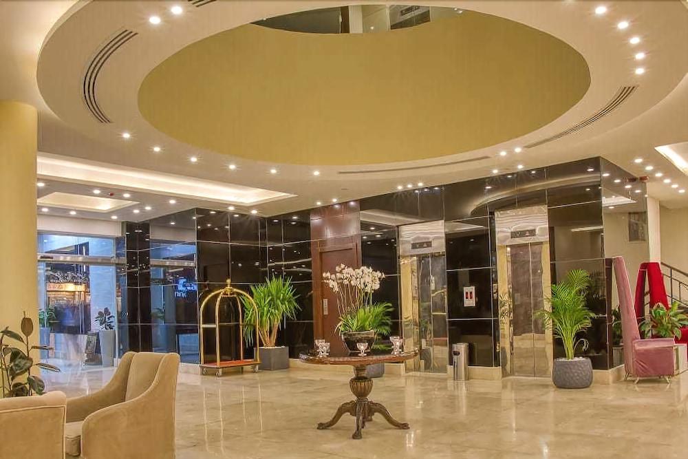 Carnival Hotel Амман Экстерьер фото